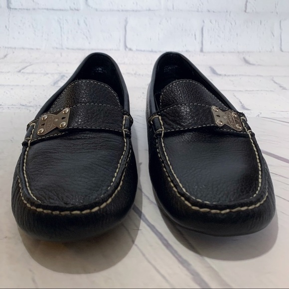 CIRCA JOAN & DAVID Black Leather Loafer - Picture 2 of 8